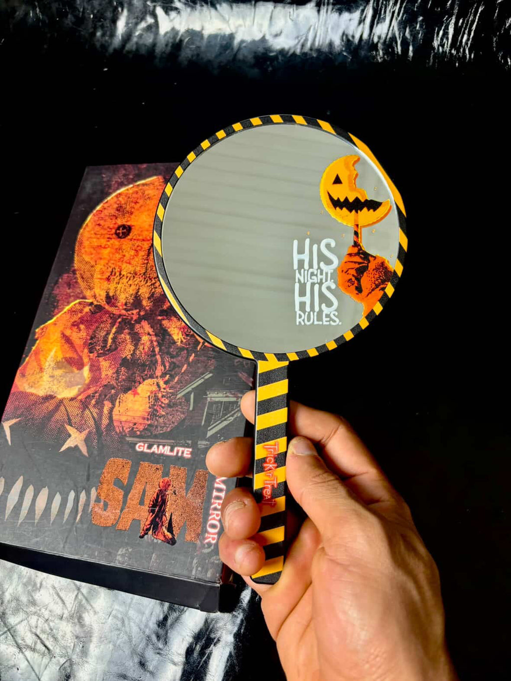 Espejo sam trick or treat glamlite