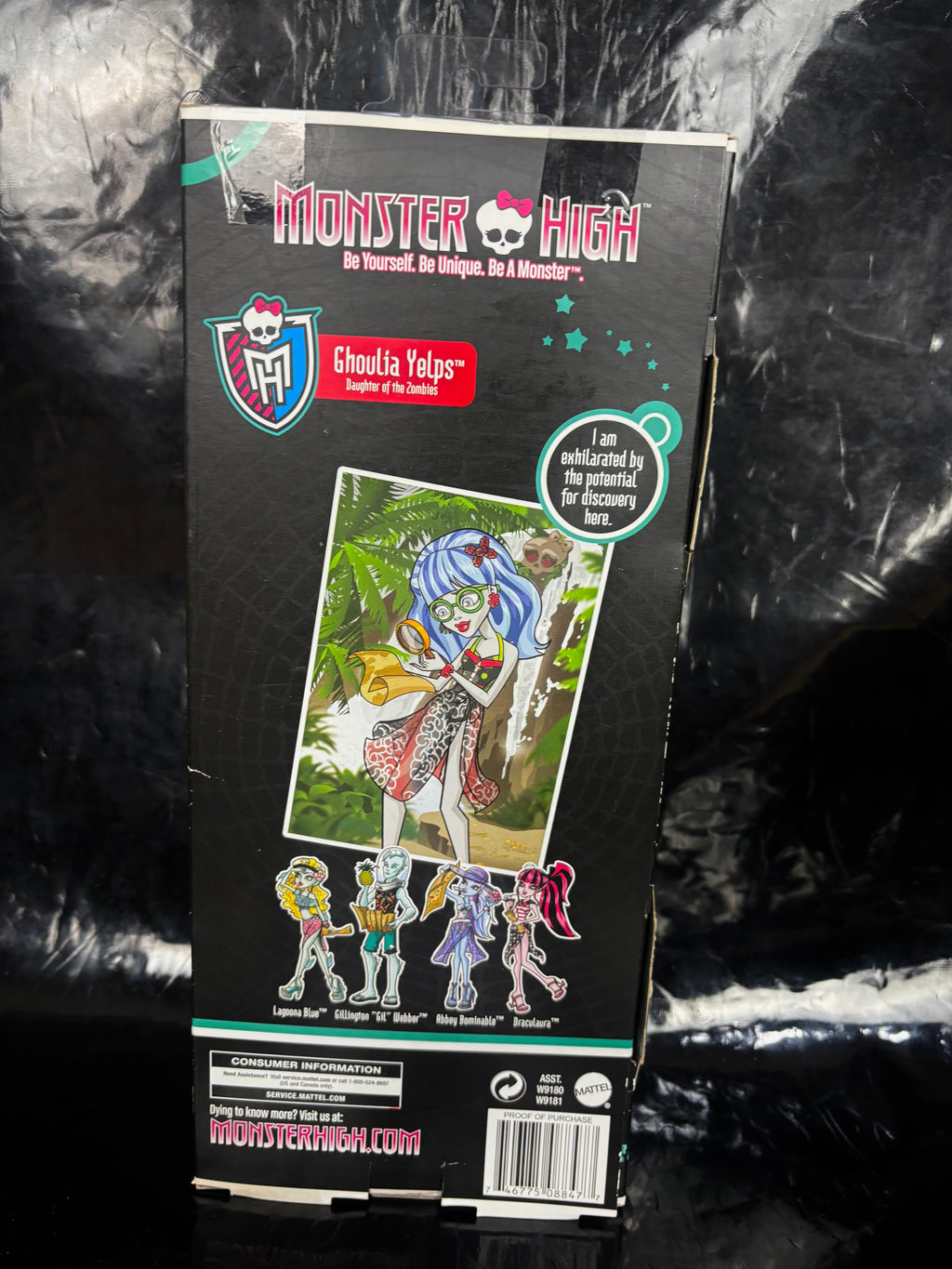 Ghoulia- Skull shores