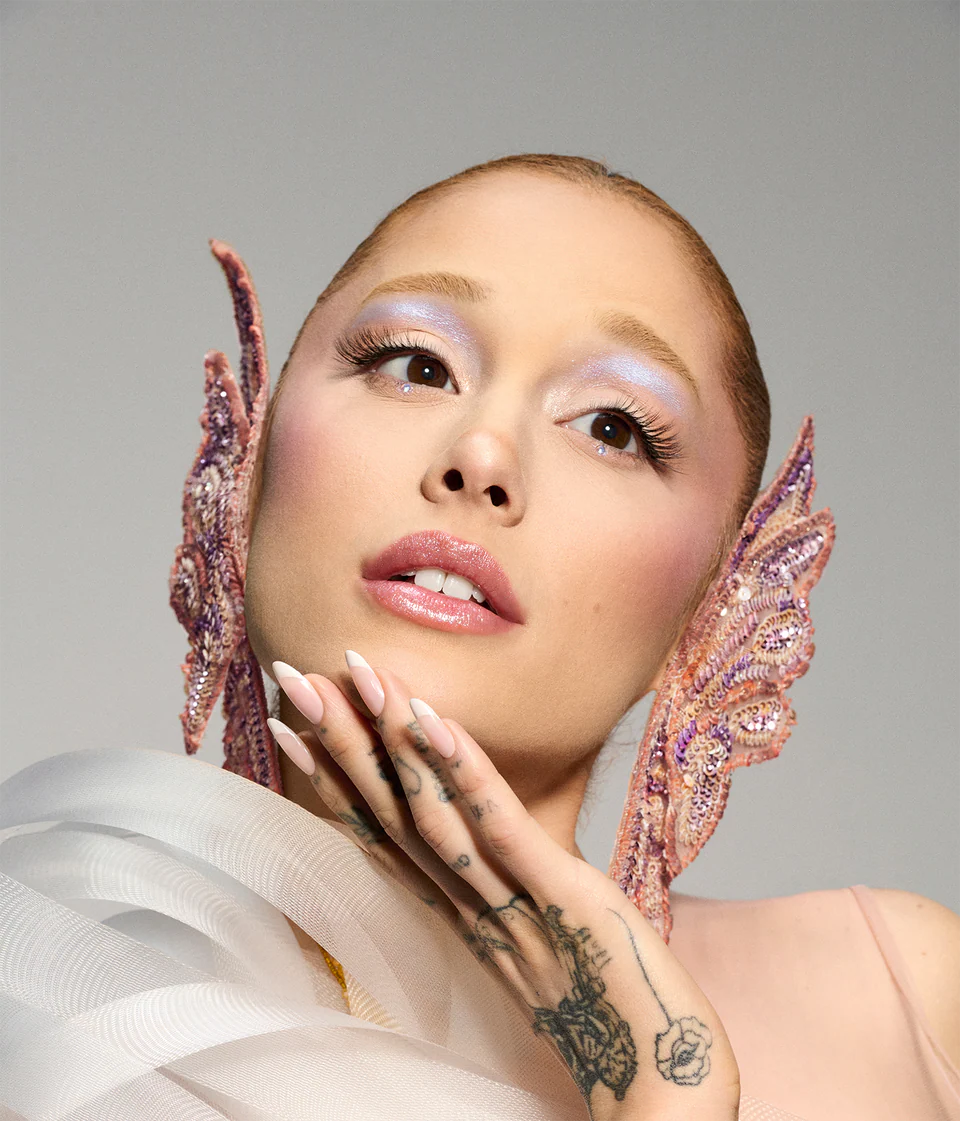 Rem beauty x wicked- Glinda makeup set 👑🪄