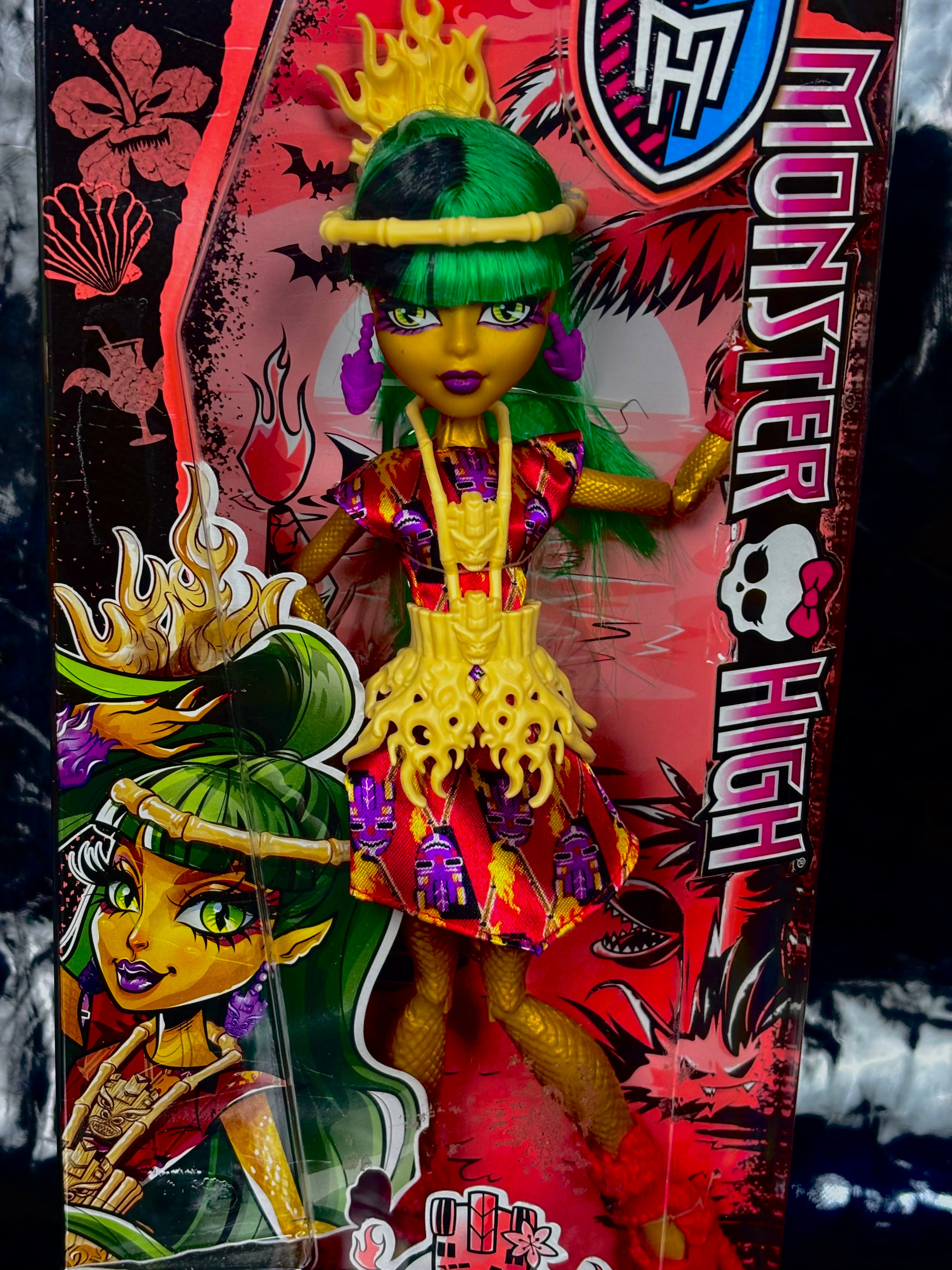 Jinafire Long- Ghouls getaway