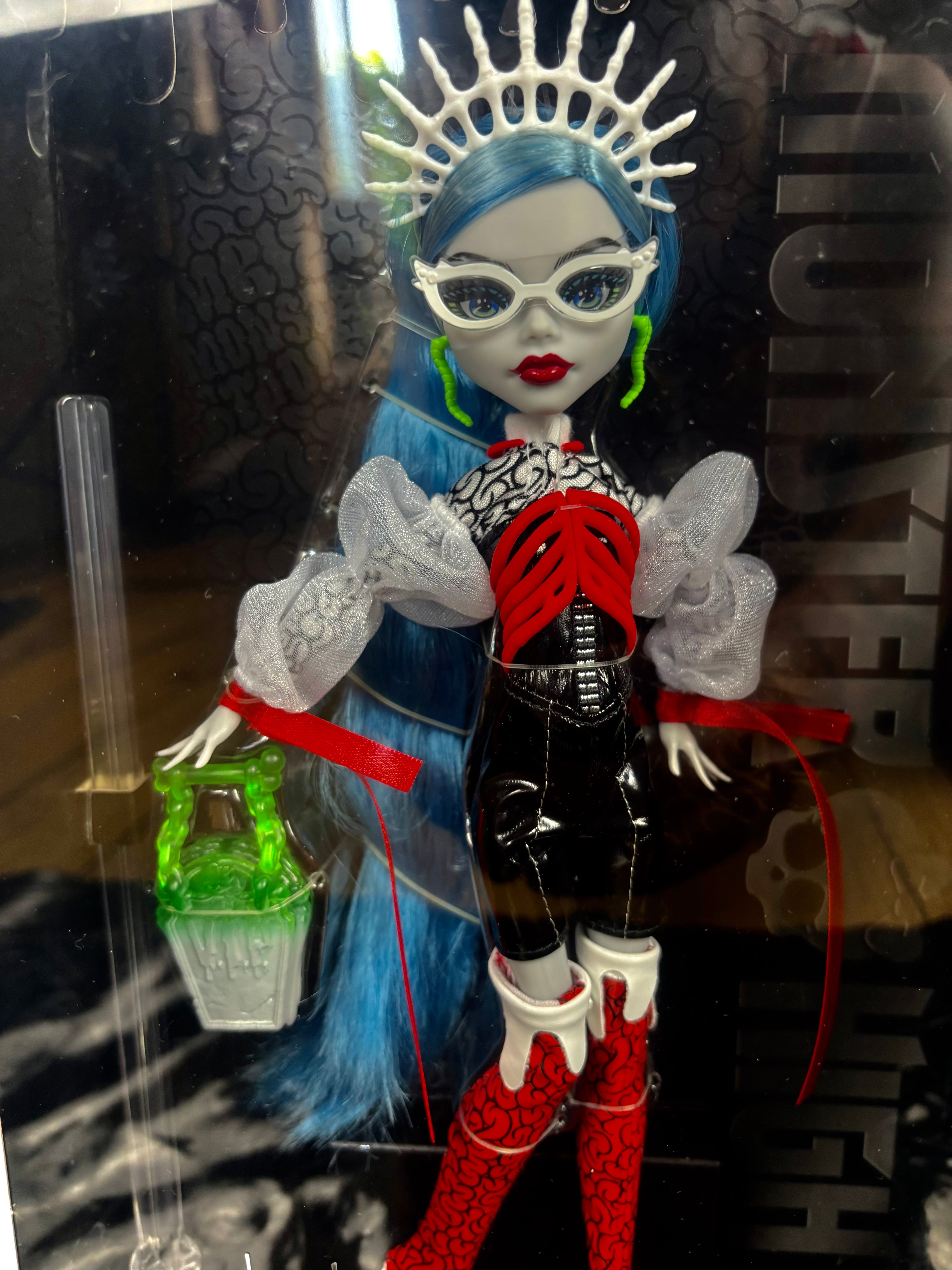 Ghoulia Yepls- Ghouluxe