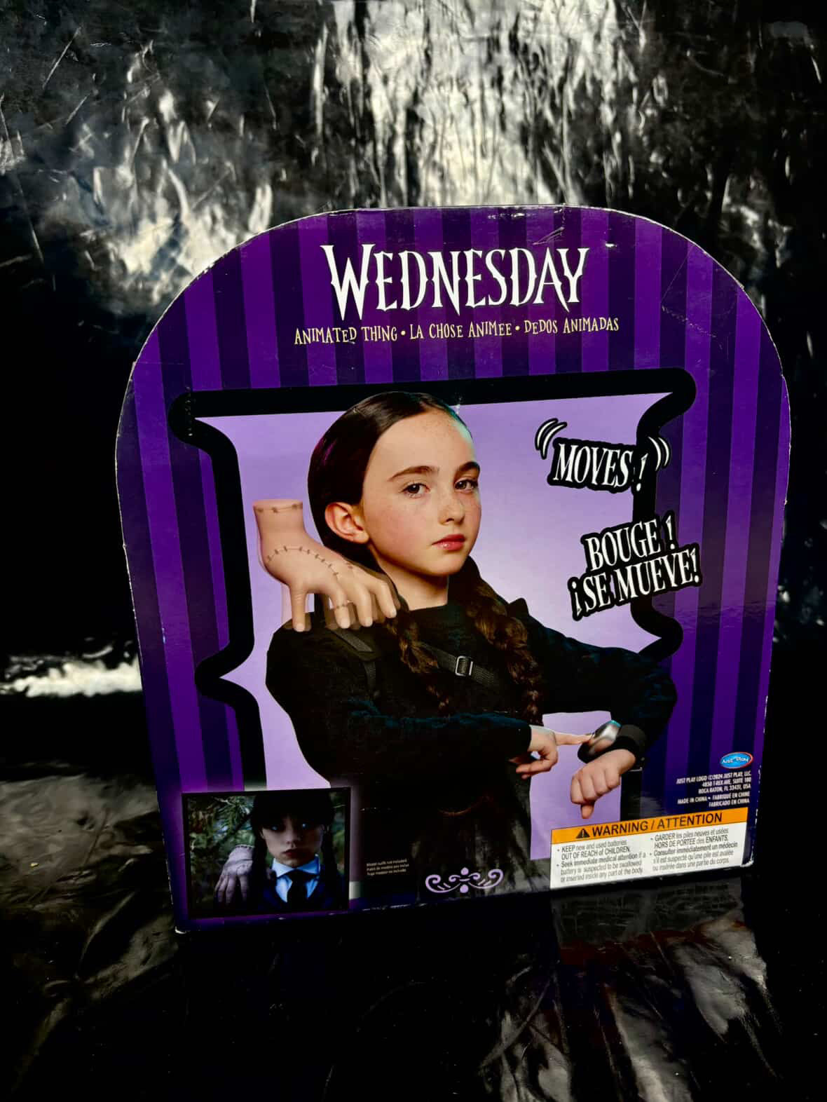 Dedos Wednesday electrónico con movimiento