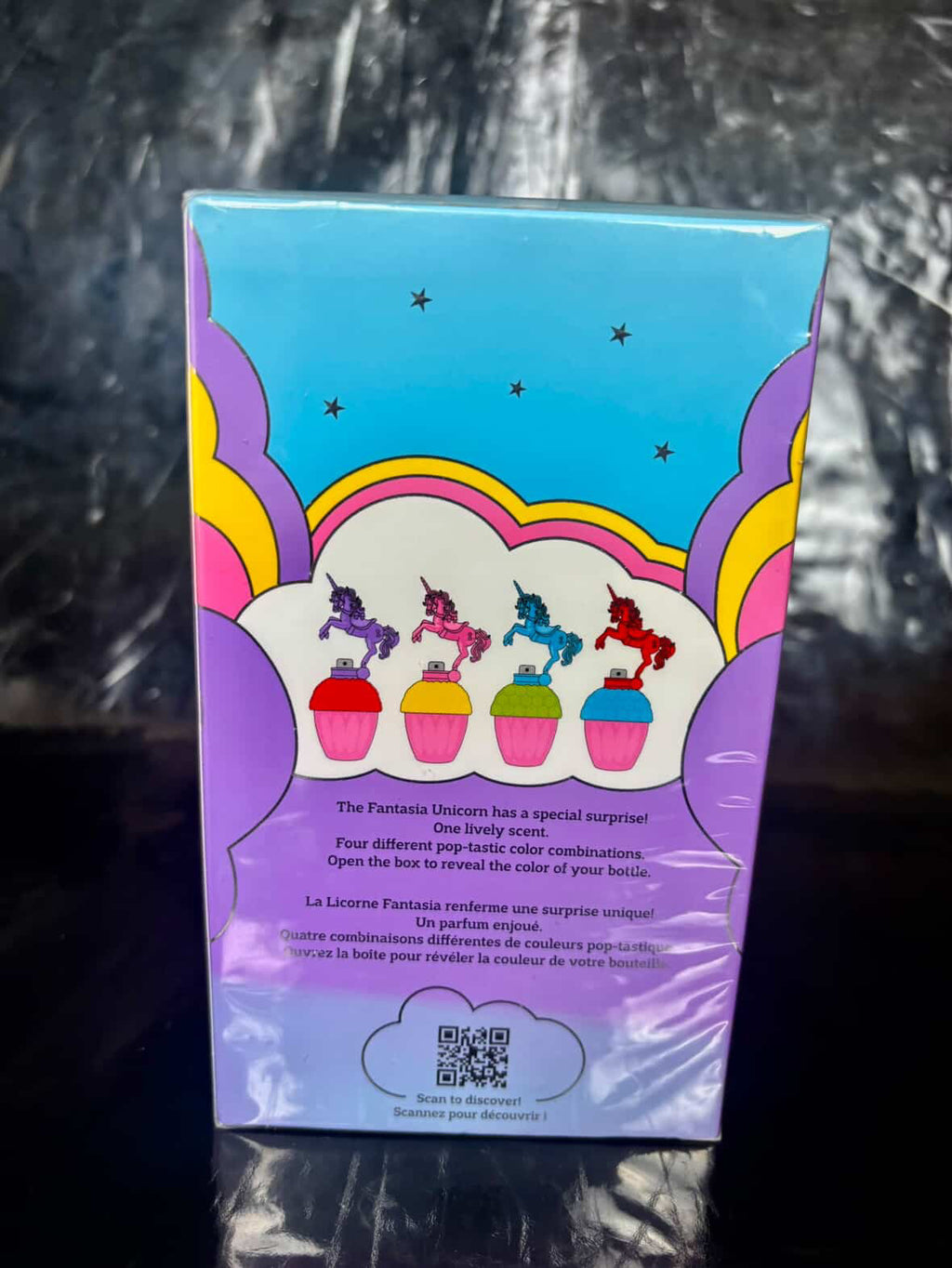 Ana subi fantasía pop surprise