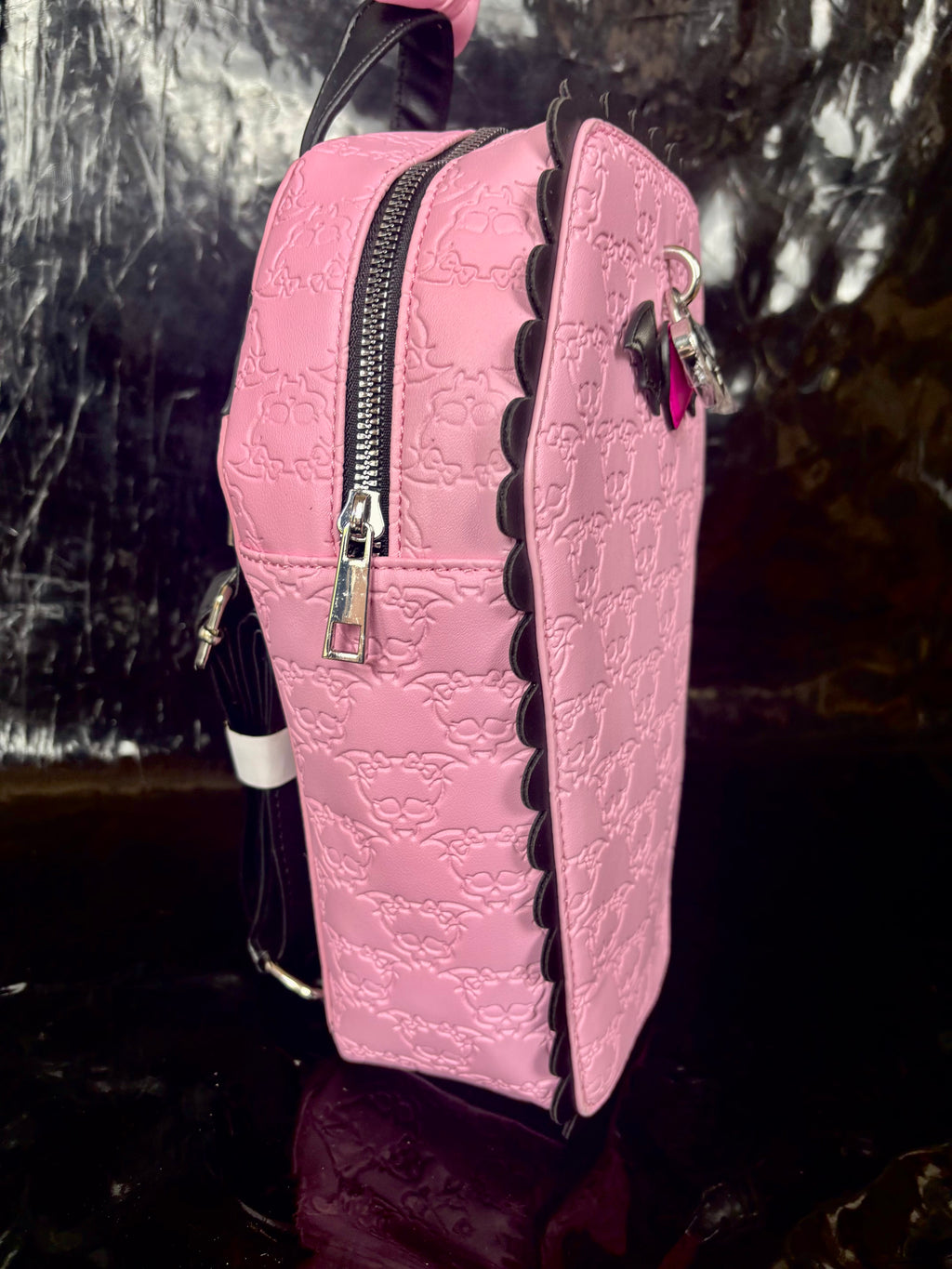 MOCHILA DRACULAURA COFFIN 🦇🖤💕