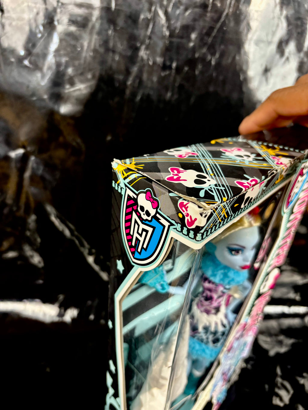 Abbey  bominable - art class g1 ❄️🎨