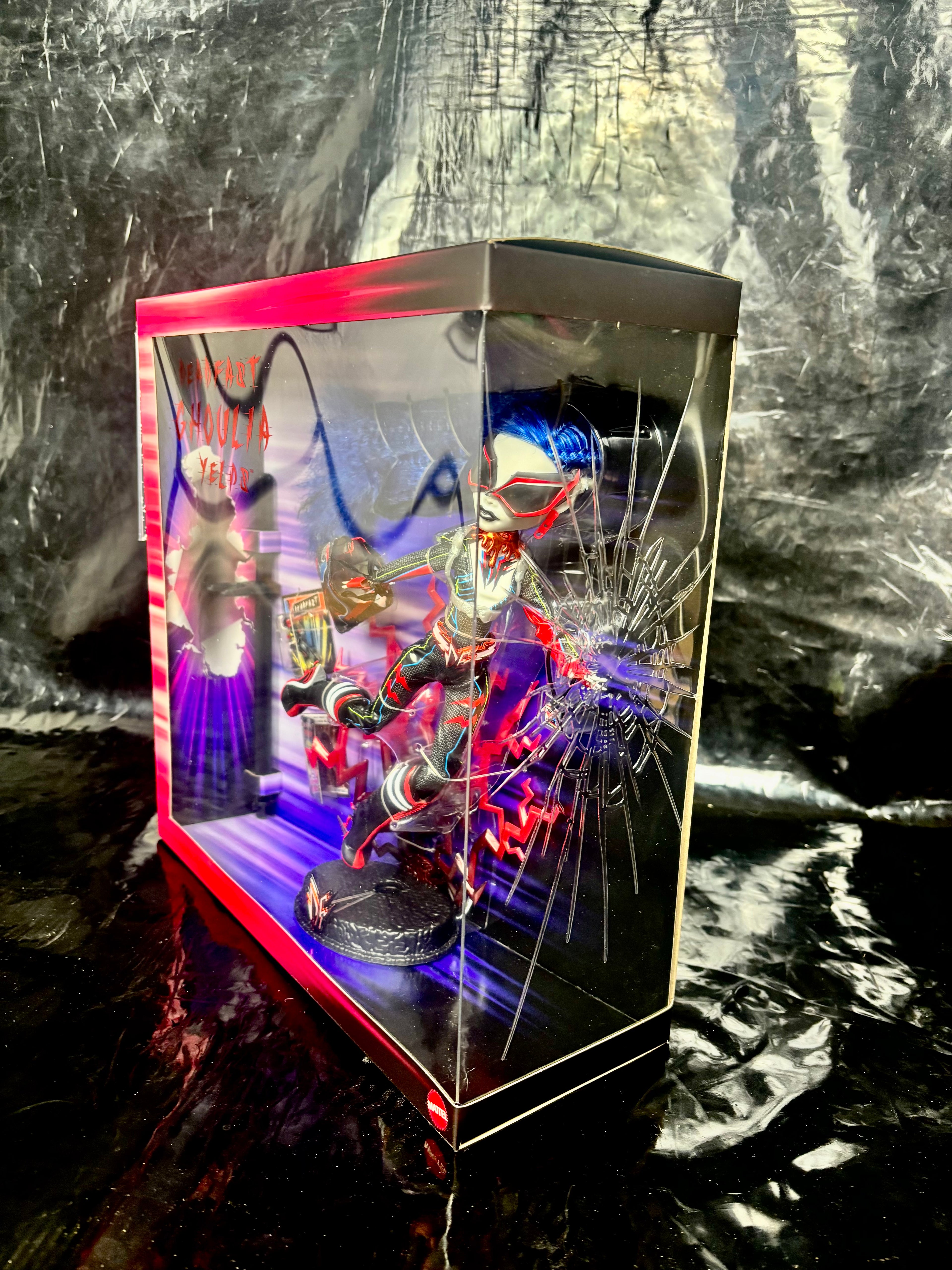 Muñeca Deadfast GHOULIA YELPS💅🏽🖤