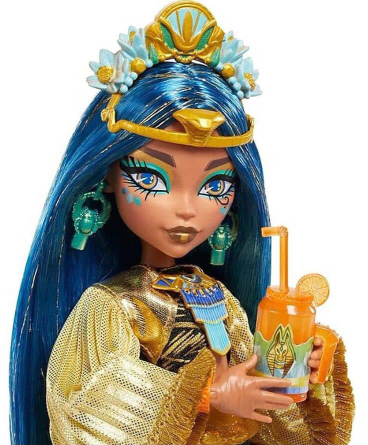 Cleo denile monters fest Coleccion