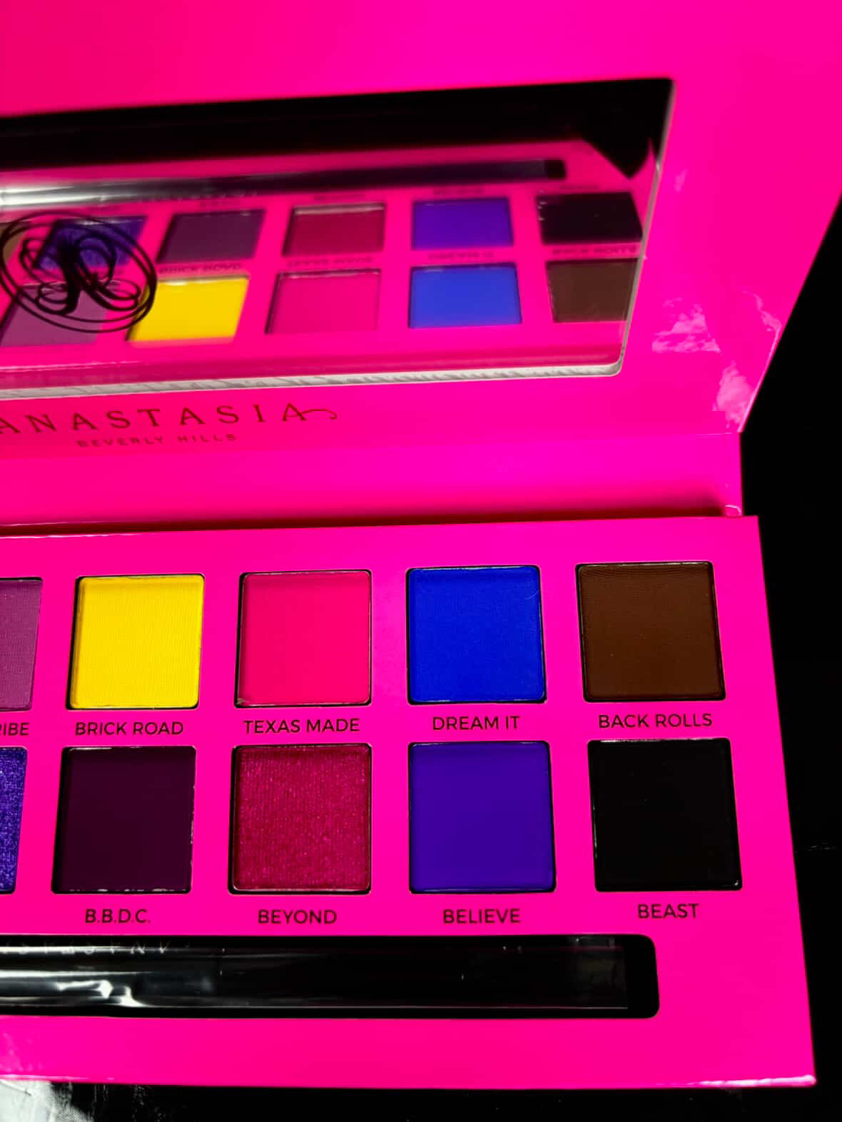 Paleta y espejo Alyssa Edwards