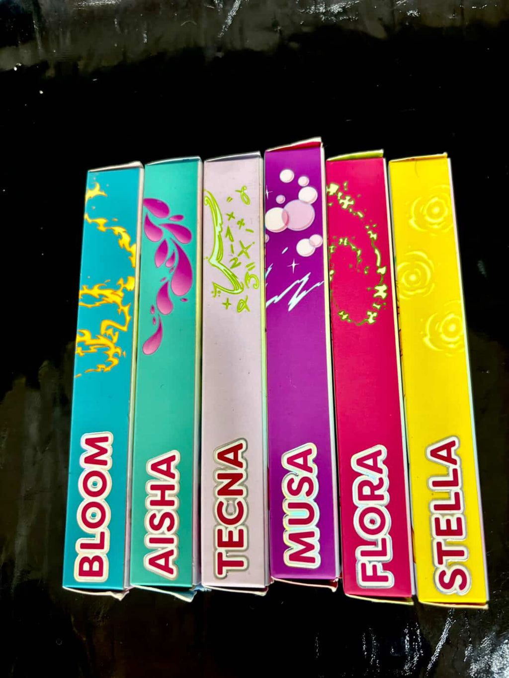 Labial glossy lips ultra colourpop winx