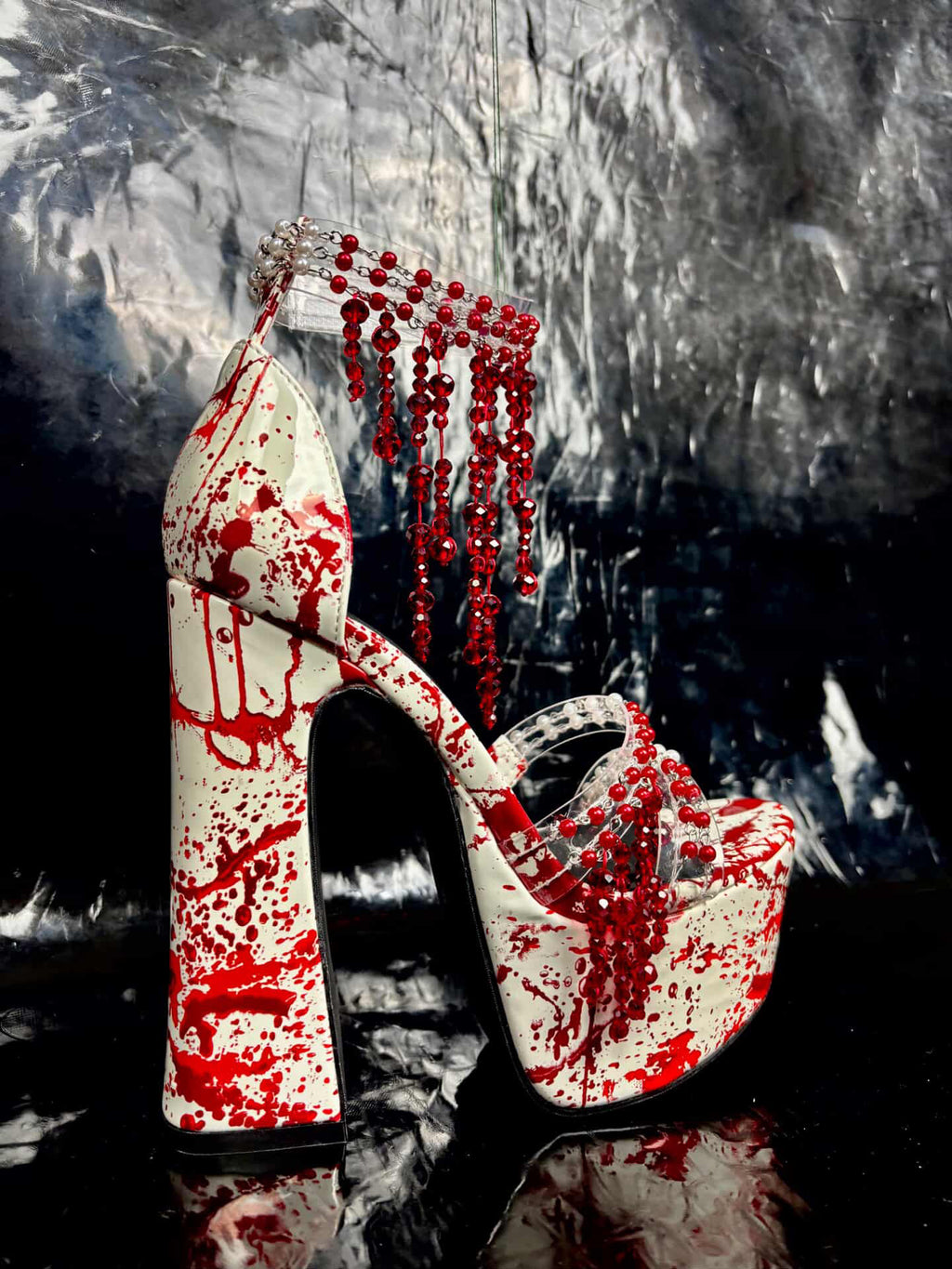 SHOES SCREAM QUEENS 🗡️🩸