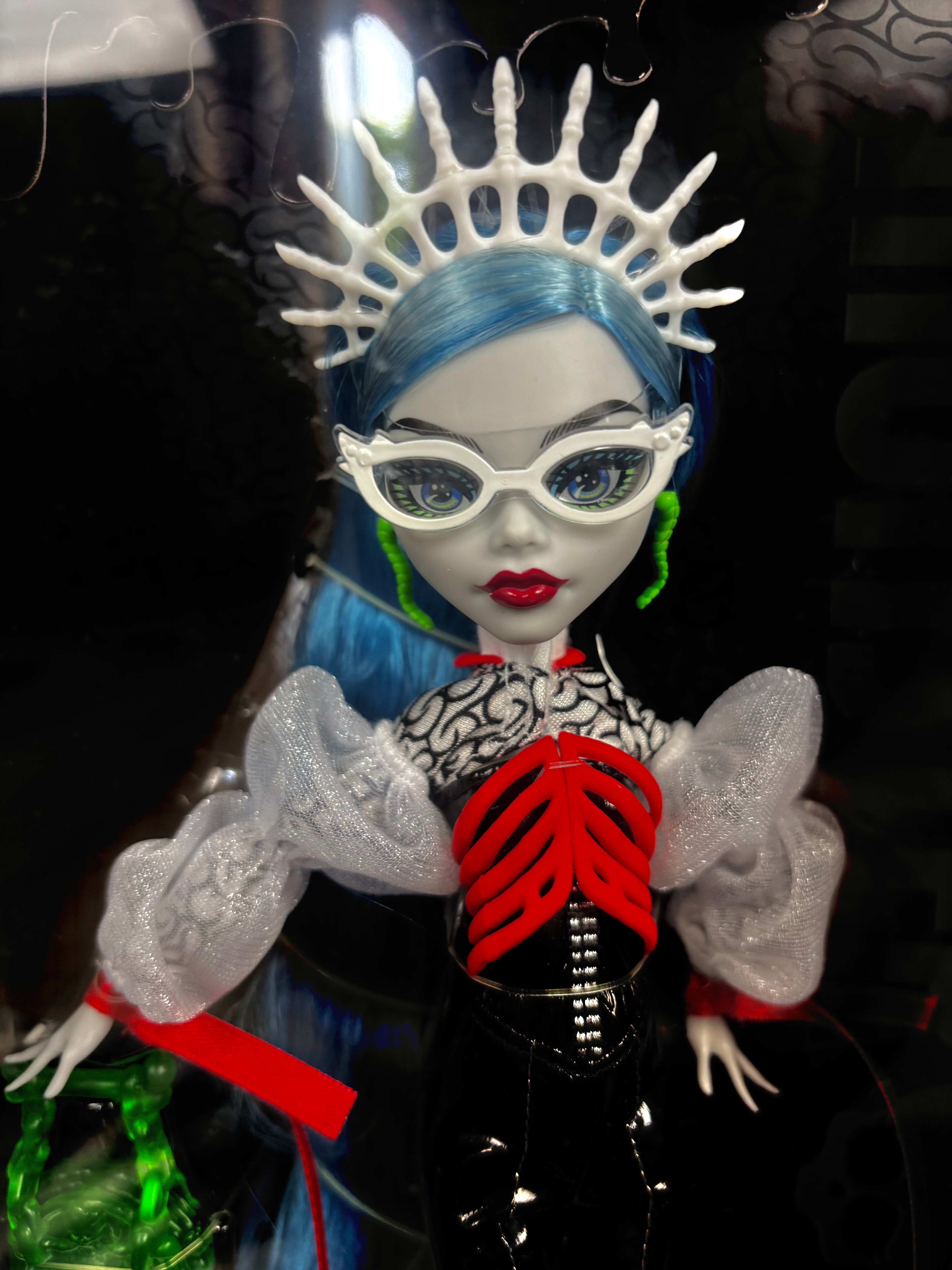 Ghoulia Yepls- Ghouluxe
