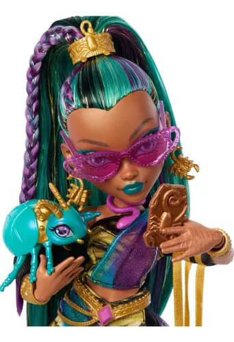 Muñeca Nefera denile monster high