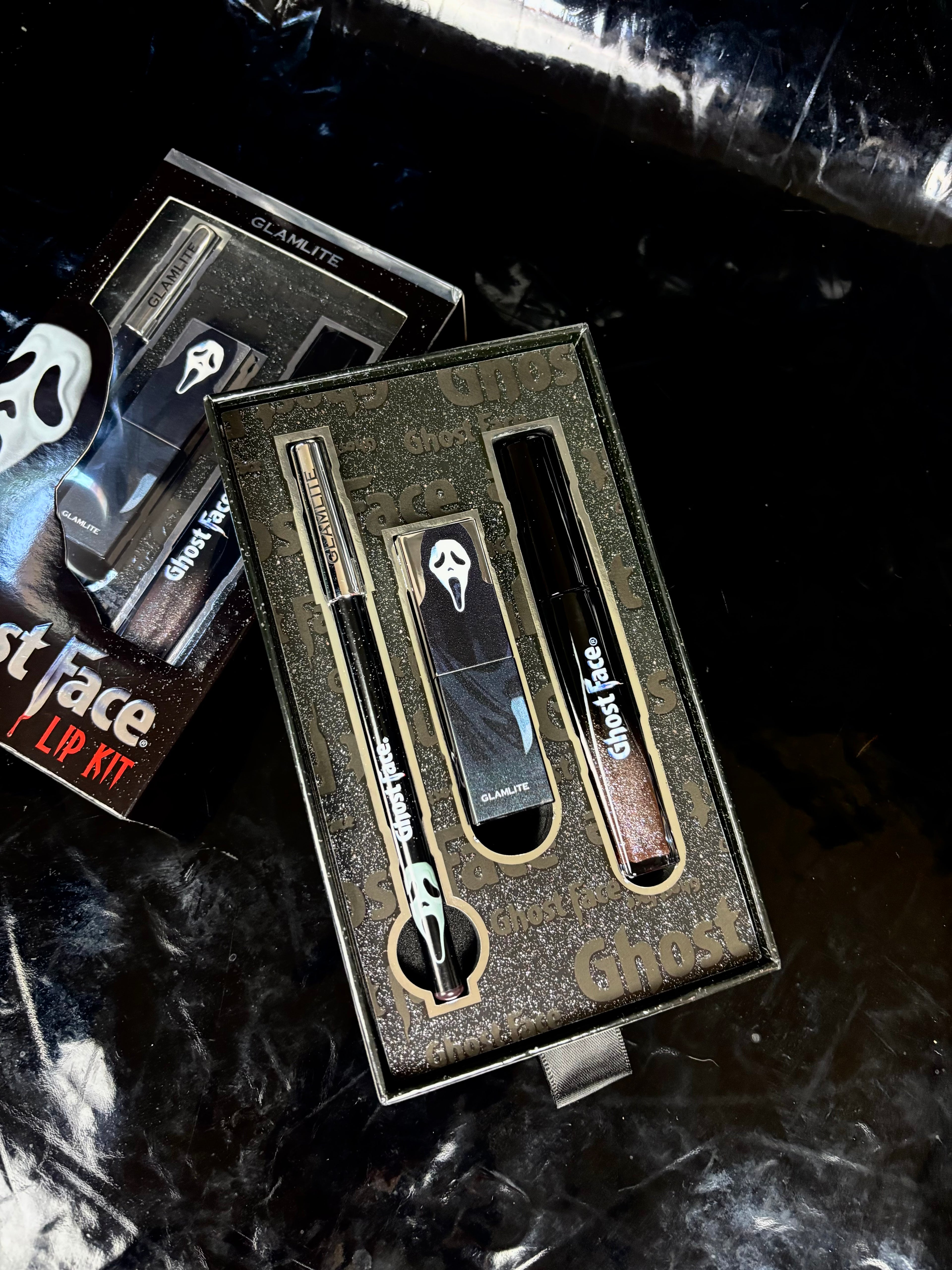 Lip kit Ghost Face x glamlite 🖤