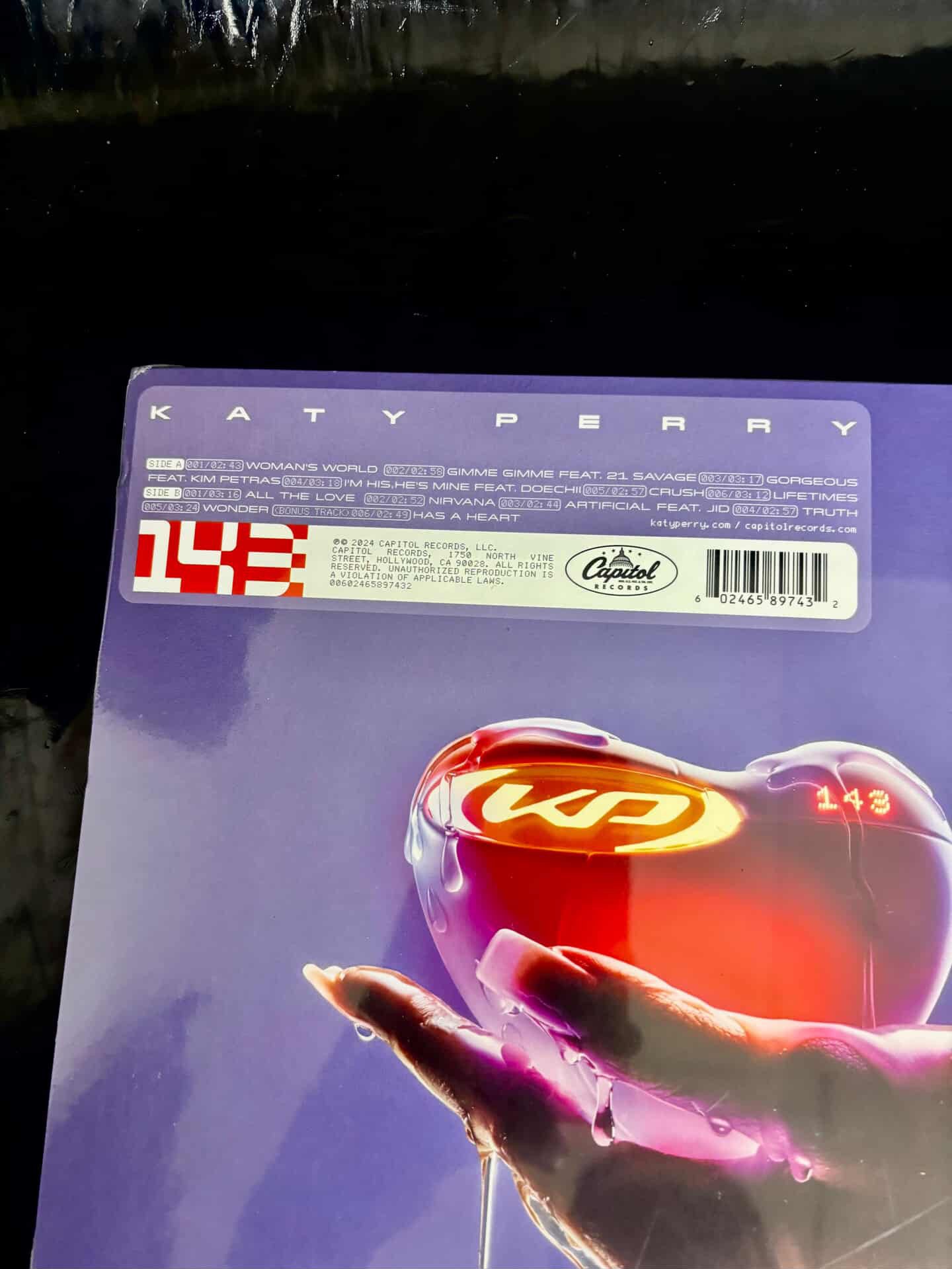 Vinilo Katy Perry red 143