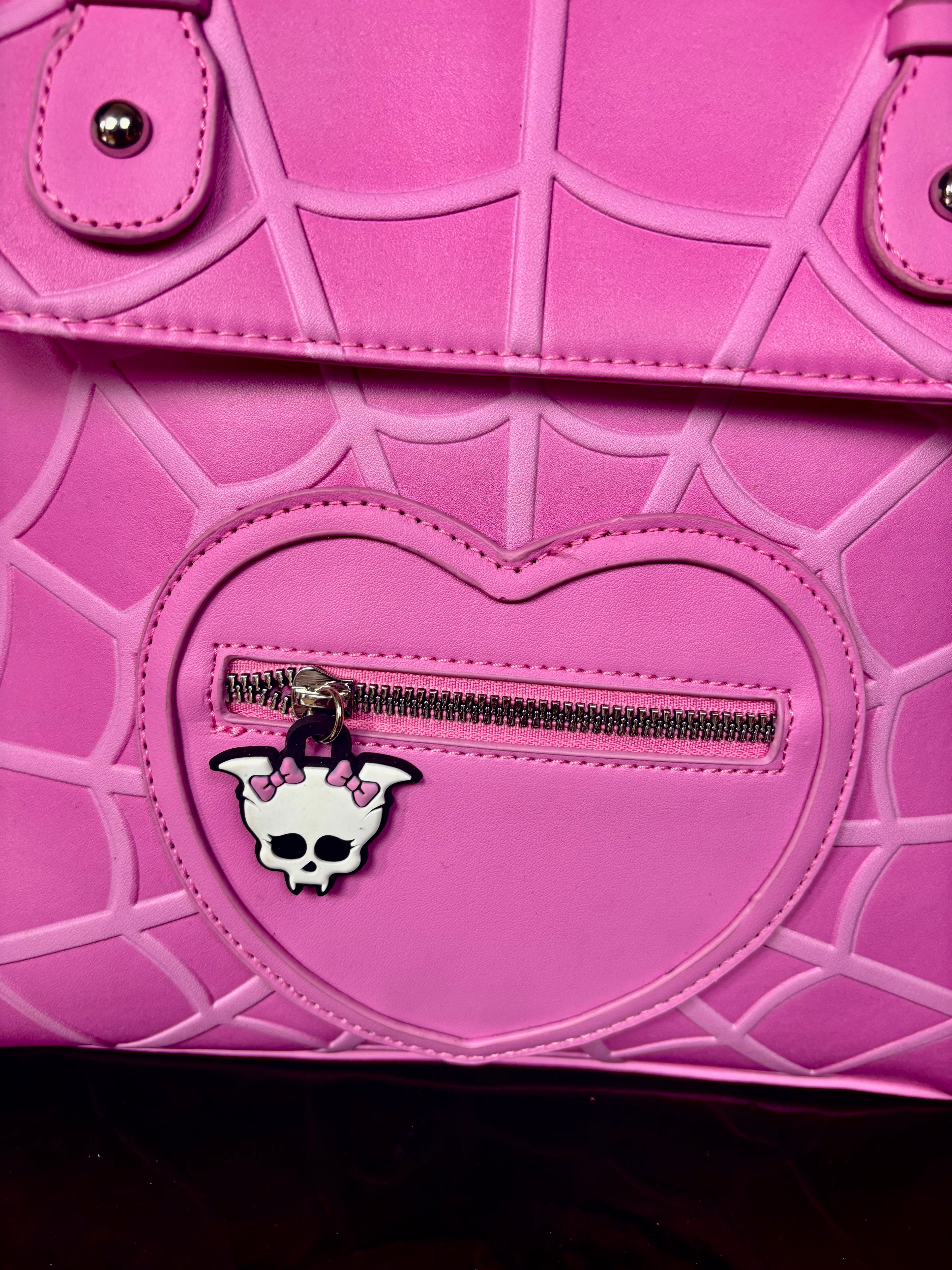 Mochila DRACULAURA skullete 💕🖤🦇