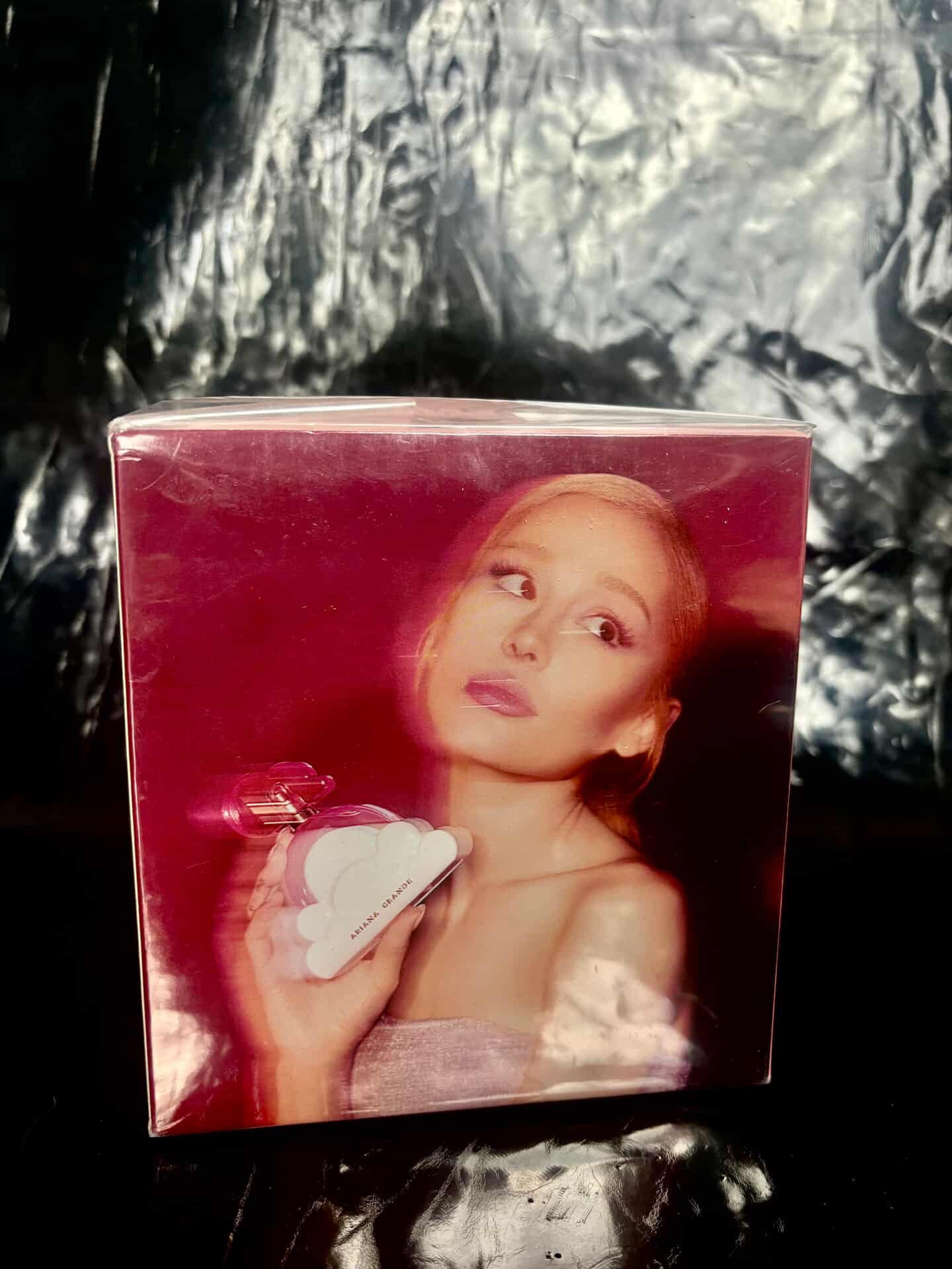 Ariana grande cloud pink perfume