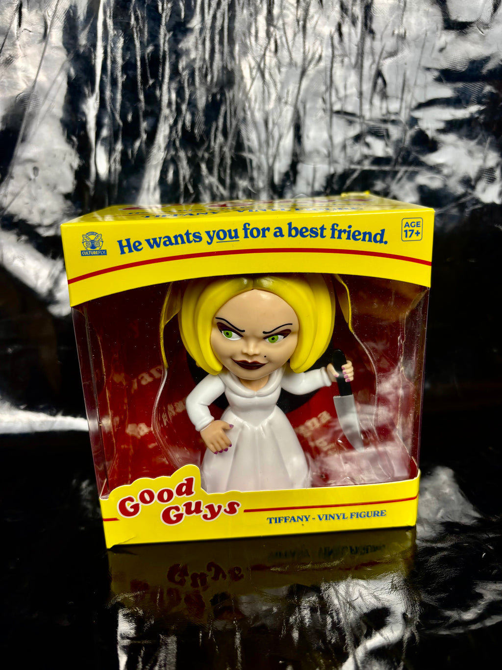 Tiffany - figura coleccionable 🔪