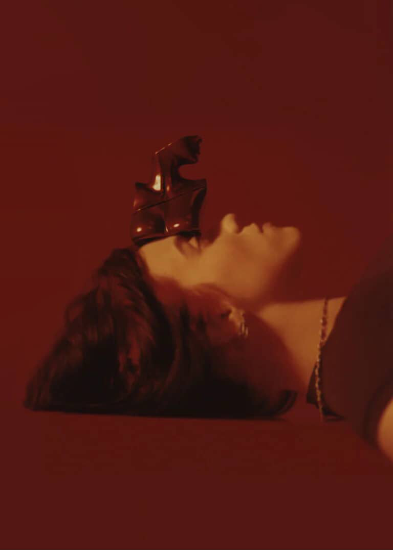 Billie Eilish No 3 perfume