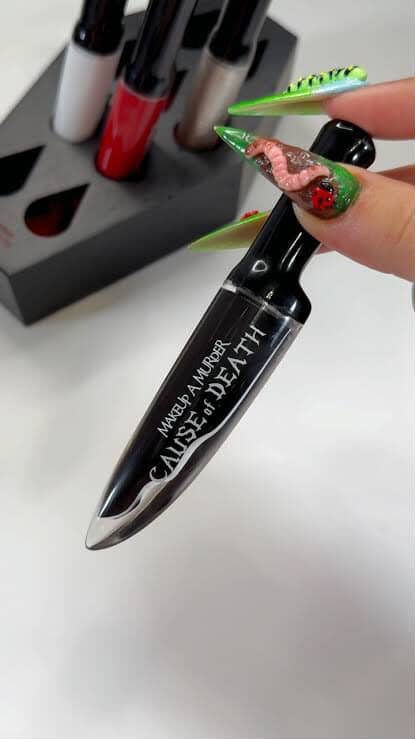 Liquid eye shadows makeup murder