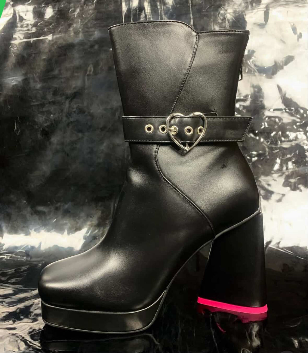 Botas on love💕