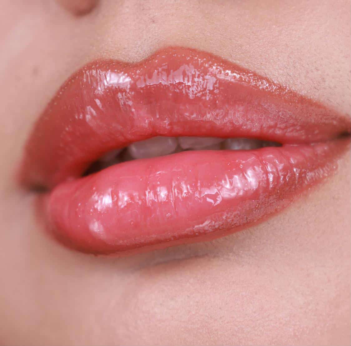 Coca cola glamlite lip gloss