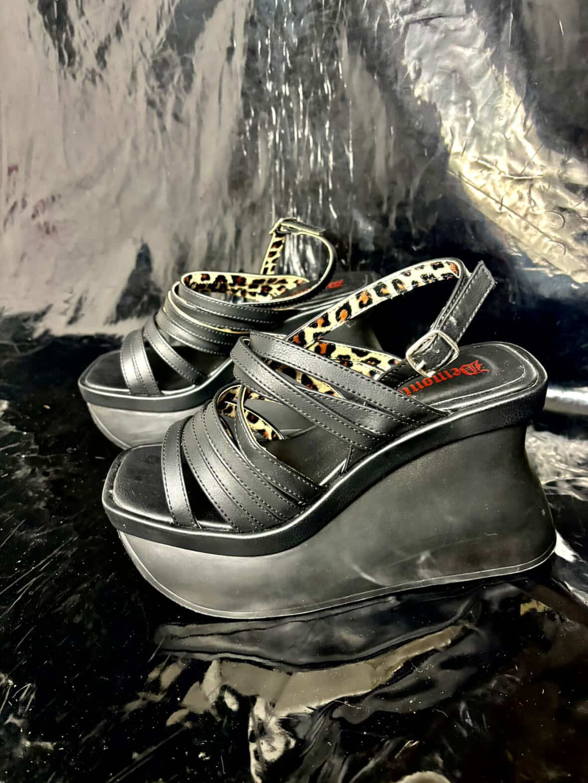 Plataforma demonia that bitch