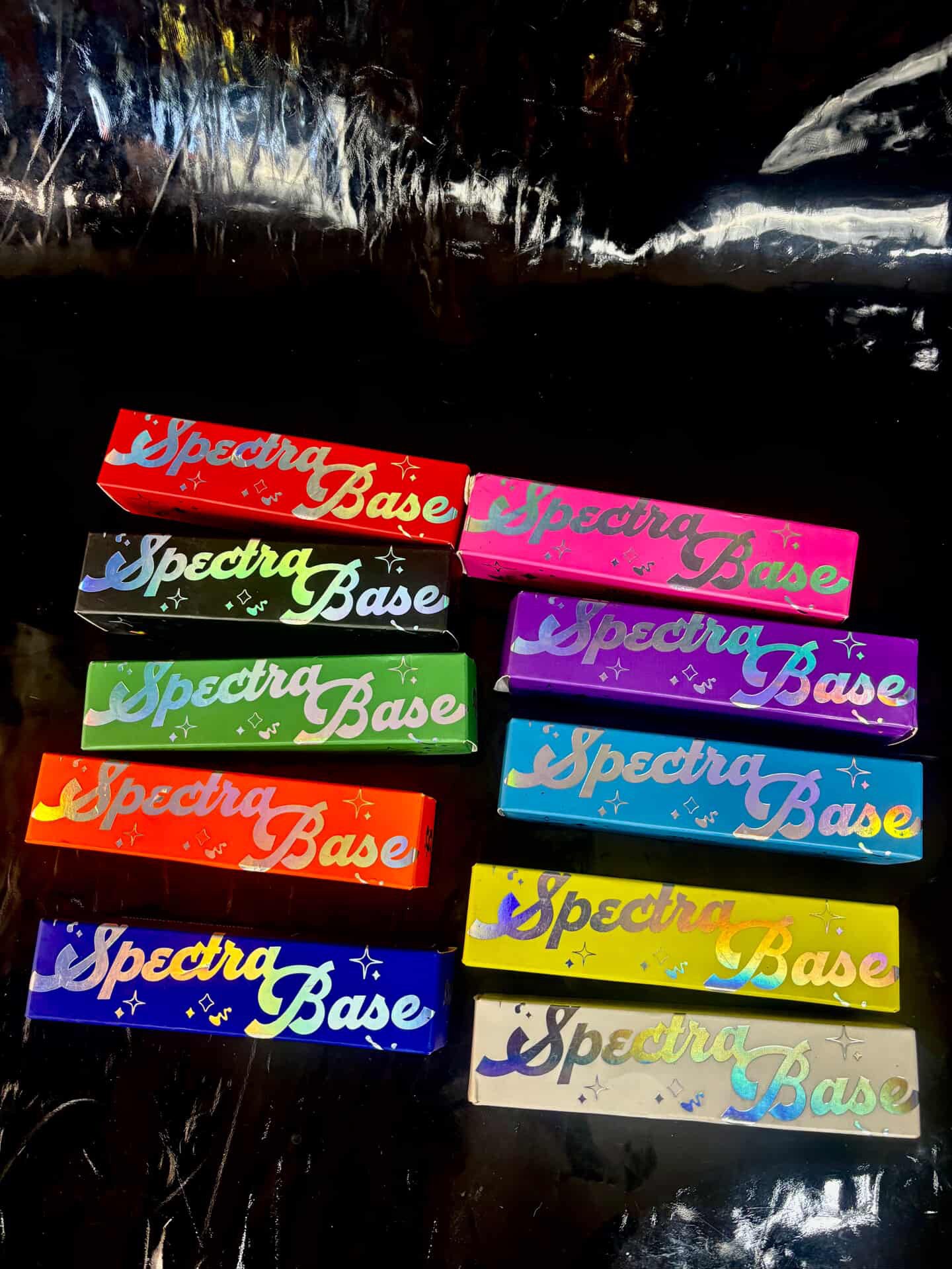 Base spectra glisten cosmetics