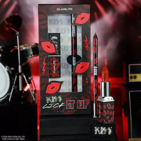Lip Kit lick it up kiss glam life