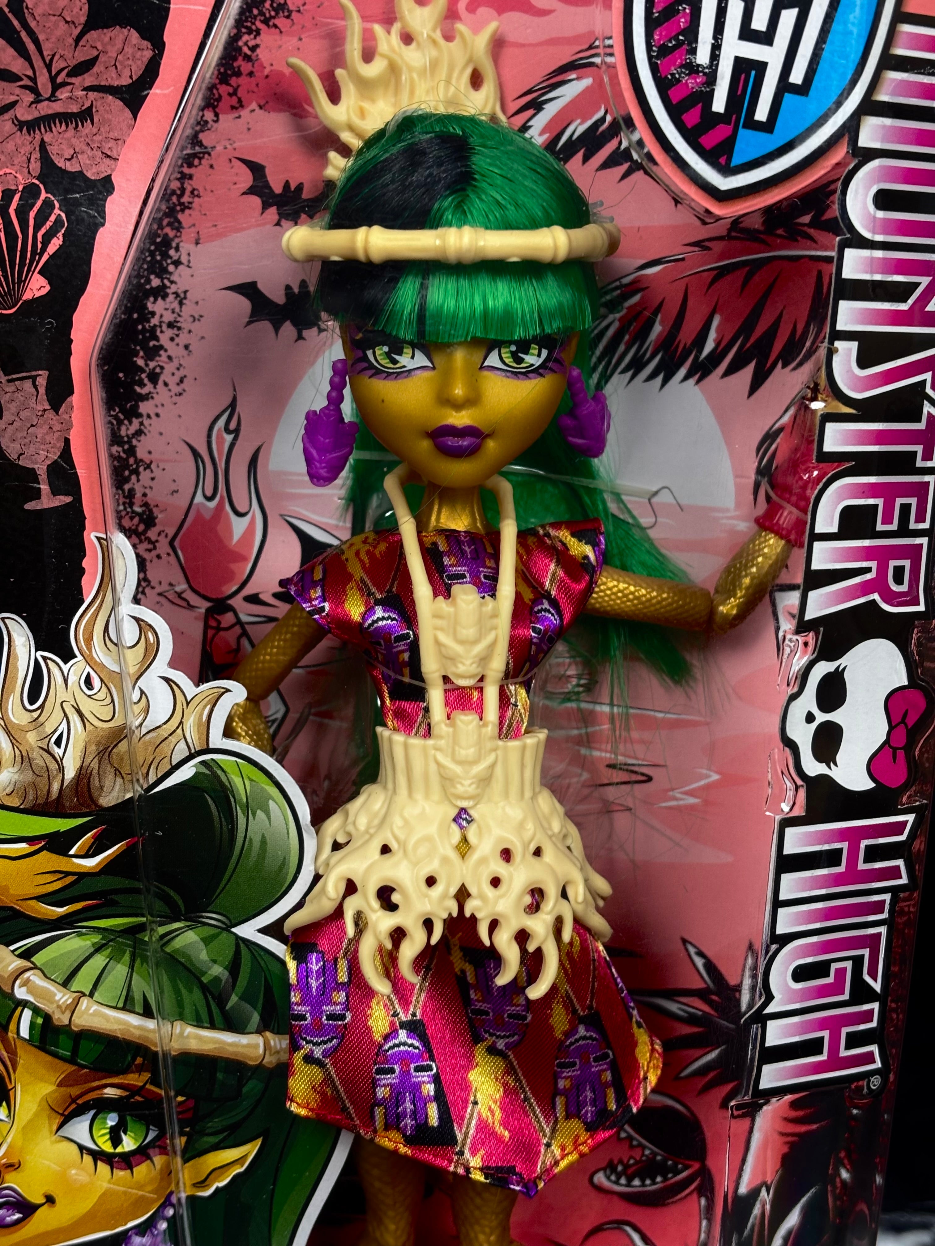 Jinafire Long- Ghouls getaway